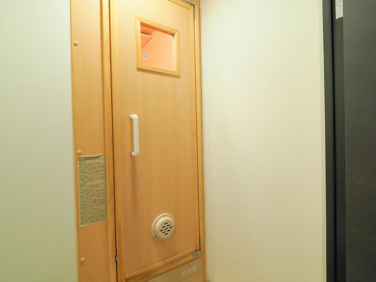 Leo Yu Capsule Hotel Nishifunabashi Exterior photo