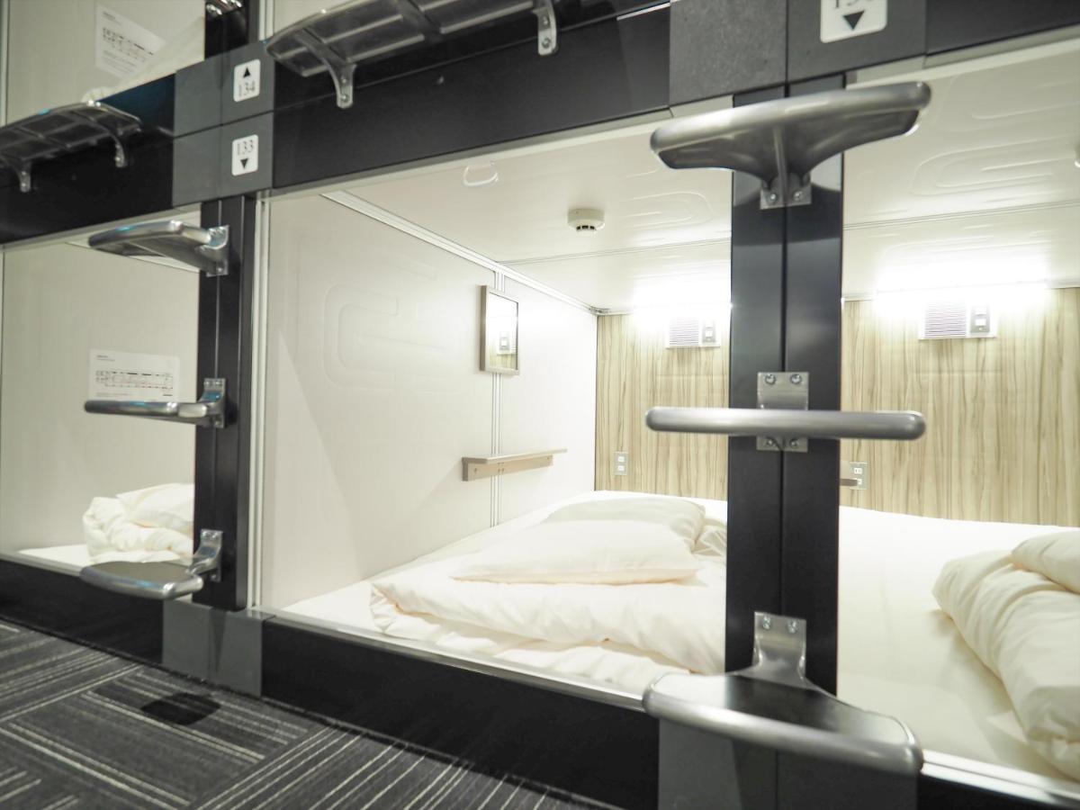 Leo Yu Capsule Hotel Nishifunabashi Exterior photo